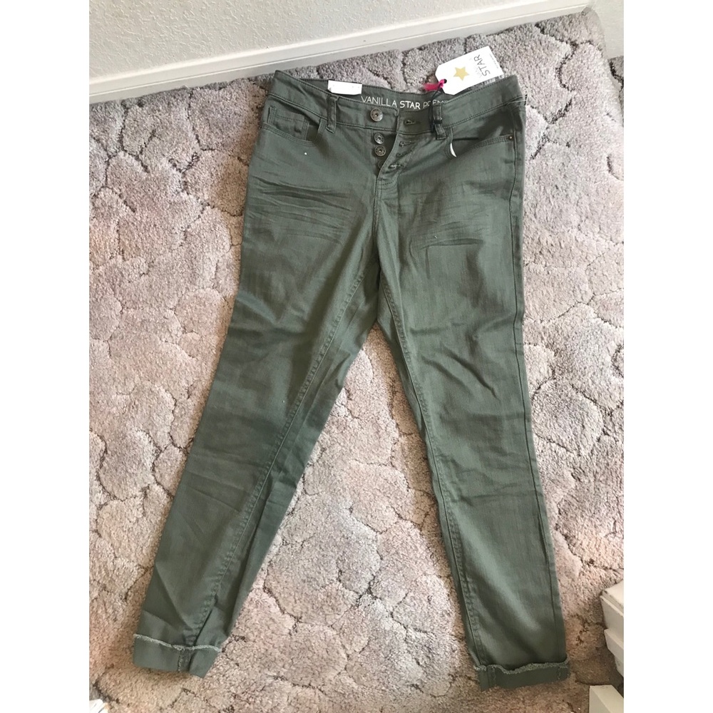 Tully’s vanilla star pants